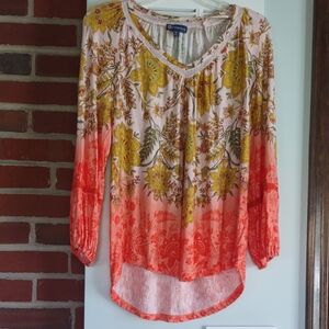 Democracy V Neck Blouse, Long Sleeve, Size Medium. New Without Tags